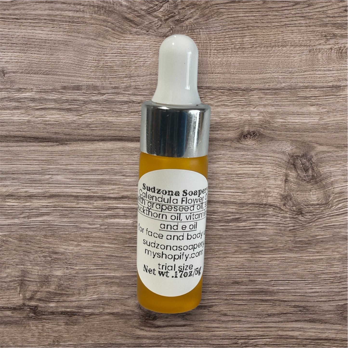Get Glowy Vegan Calendua Grapeseed Sea Buckthorn Face Body Oil All Natural .17oz or 5g Try Me Size