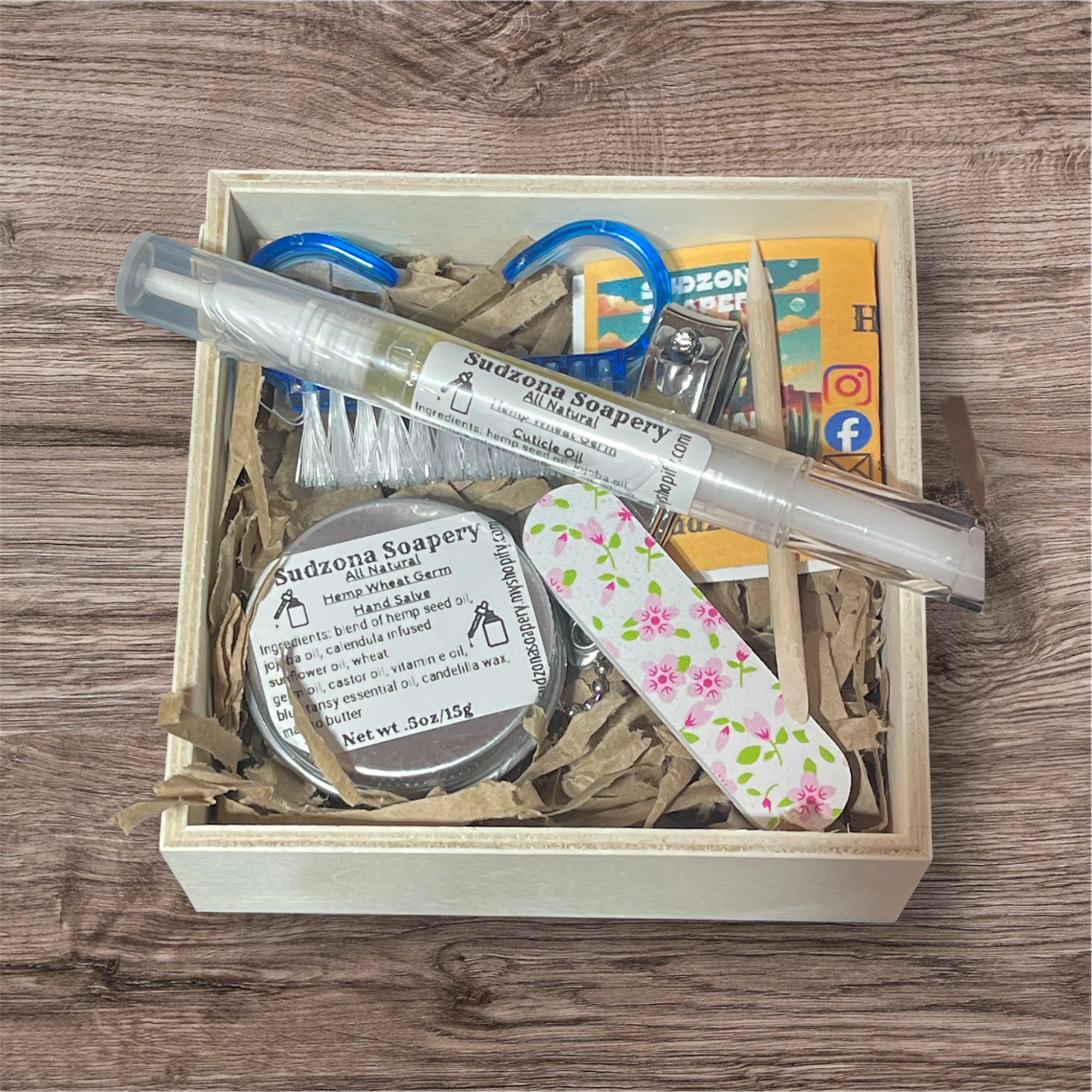 Hand, Nail & Cuticle Care Essentials Gift Box